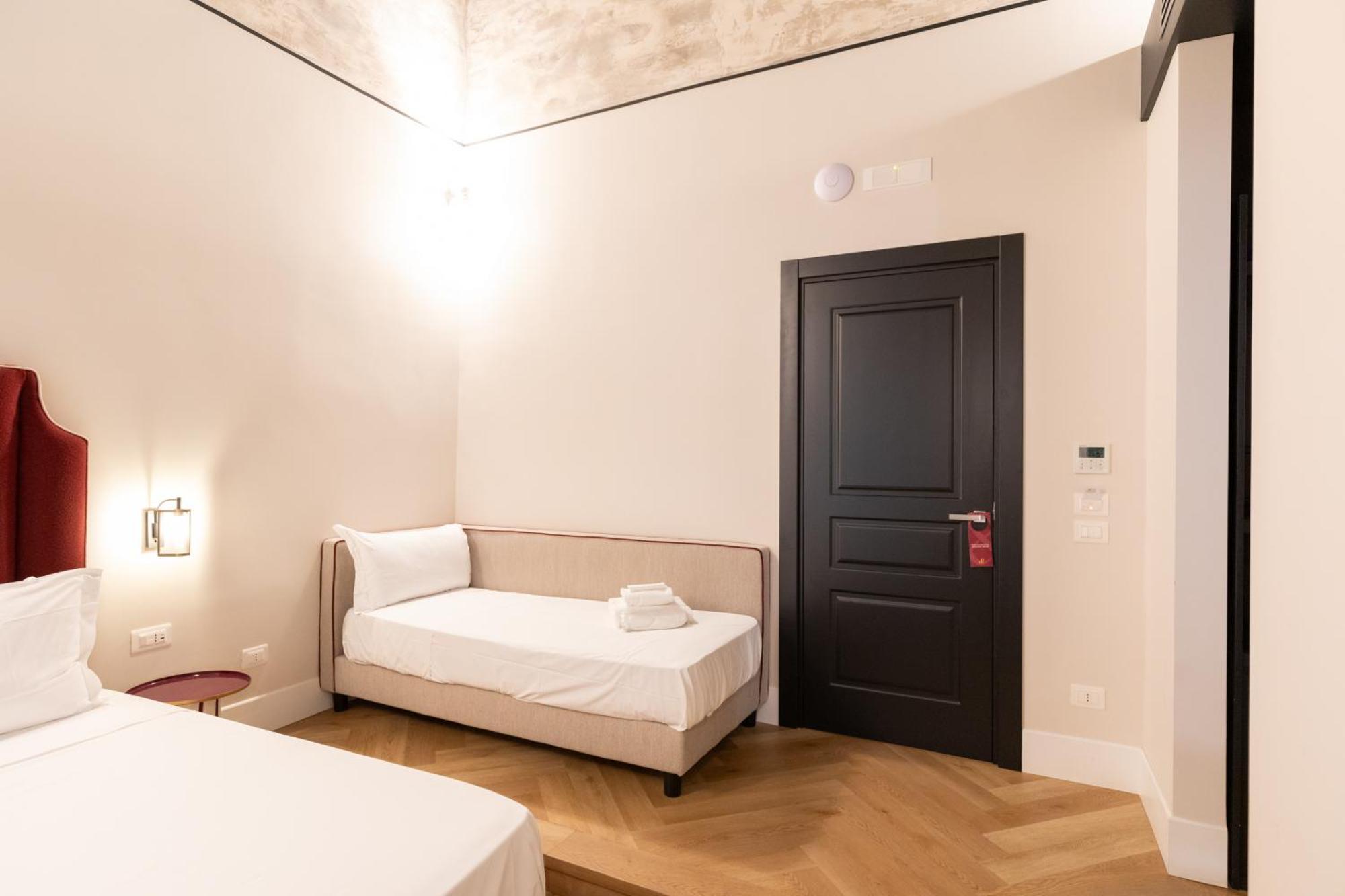 Hotel Relais Ammira à Naples Extérieur photo